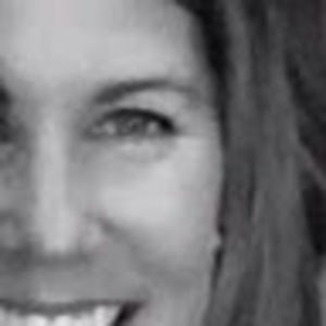 Meet your Posher, Carrie